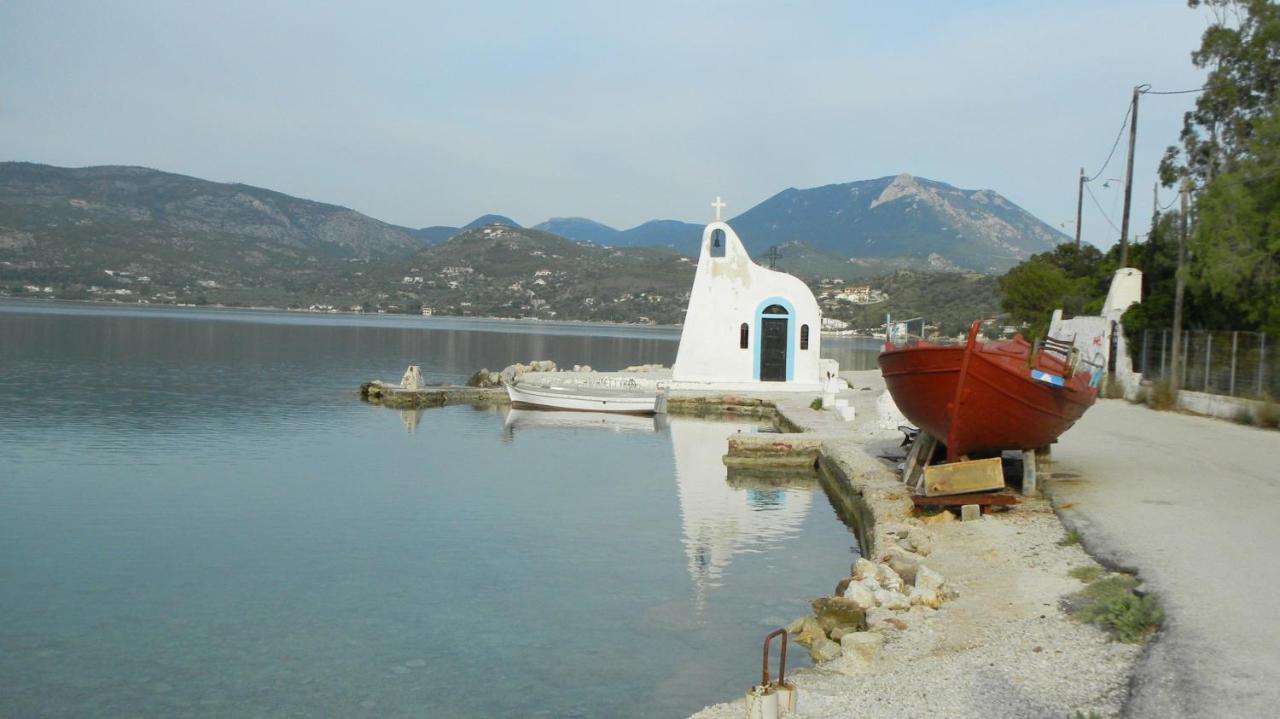 Cosy Guesthouse-Souterrain With Garden In City Center Corinth Exteriör bild